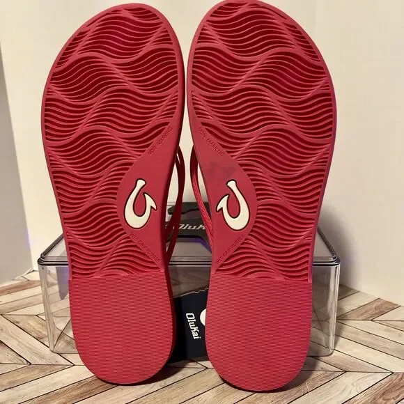 OluKai Aka Flip Flop Sandals Pink Plumeria Women’s 8 Beach Comfort Strappy Pool - Picture 6 of 7